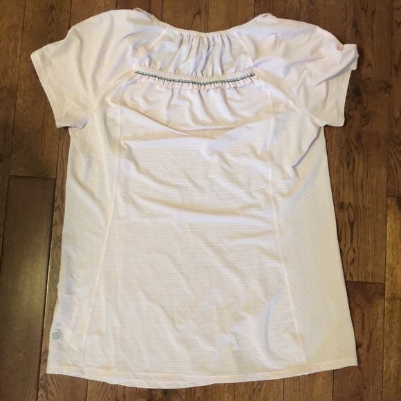 💞LULULEMON-Vintage EUC Run:Wild Short Sl. Tech(12) - Picture 9 of 14